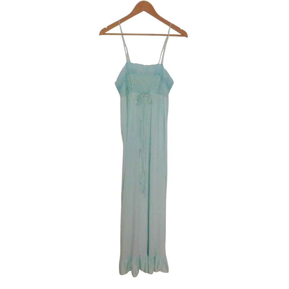 Vintage PETRA FASHIONS Long Nightgown Womens Small Green Lace‎ & Satin